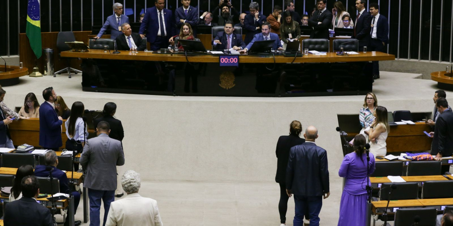 Congresso retoma trabalhos com foco na CPMI do INSS